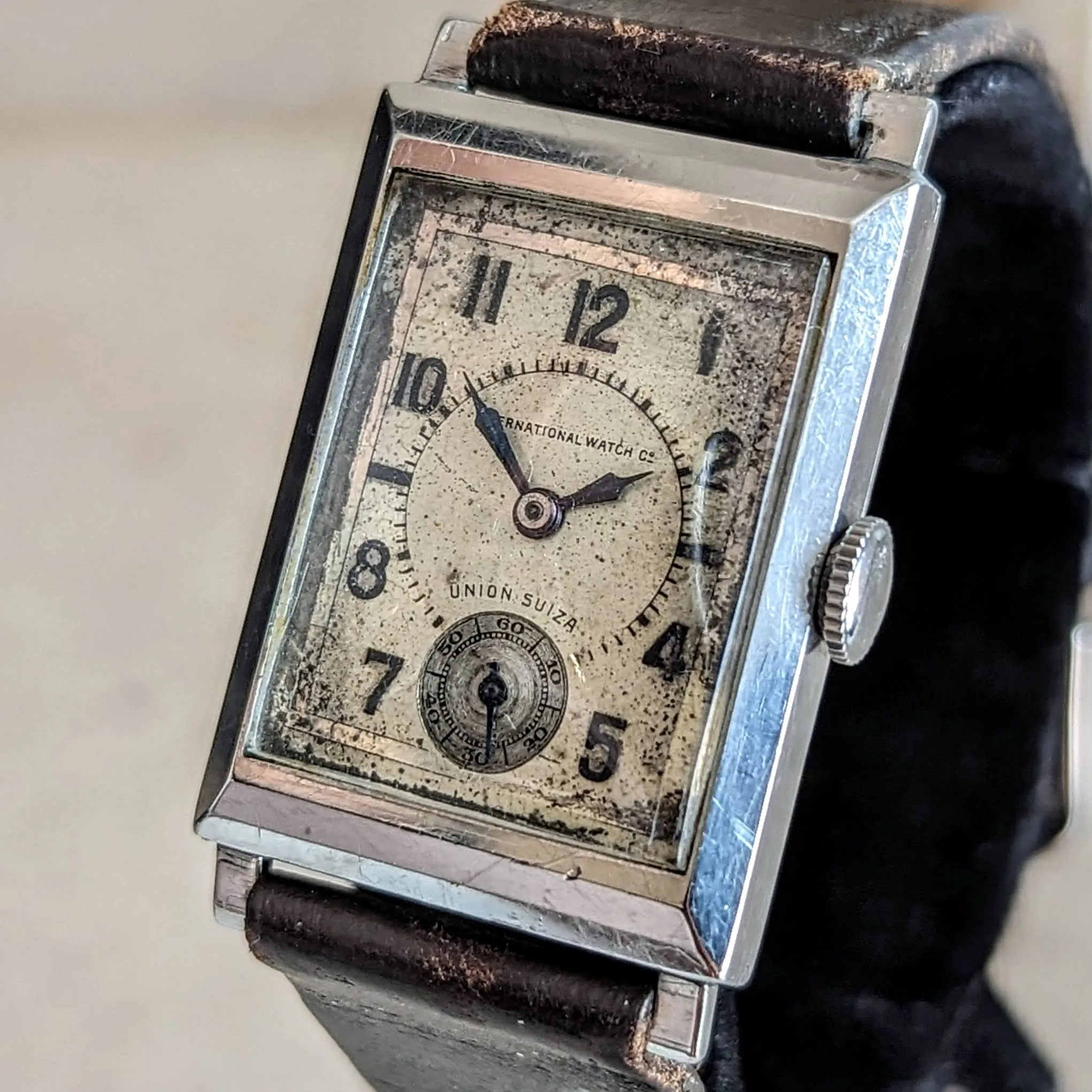 1933 IWC & Union Suiza Wristwatch Private Label Art Deco Wristwatch Stainless Steel