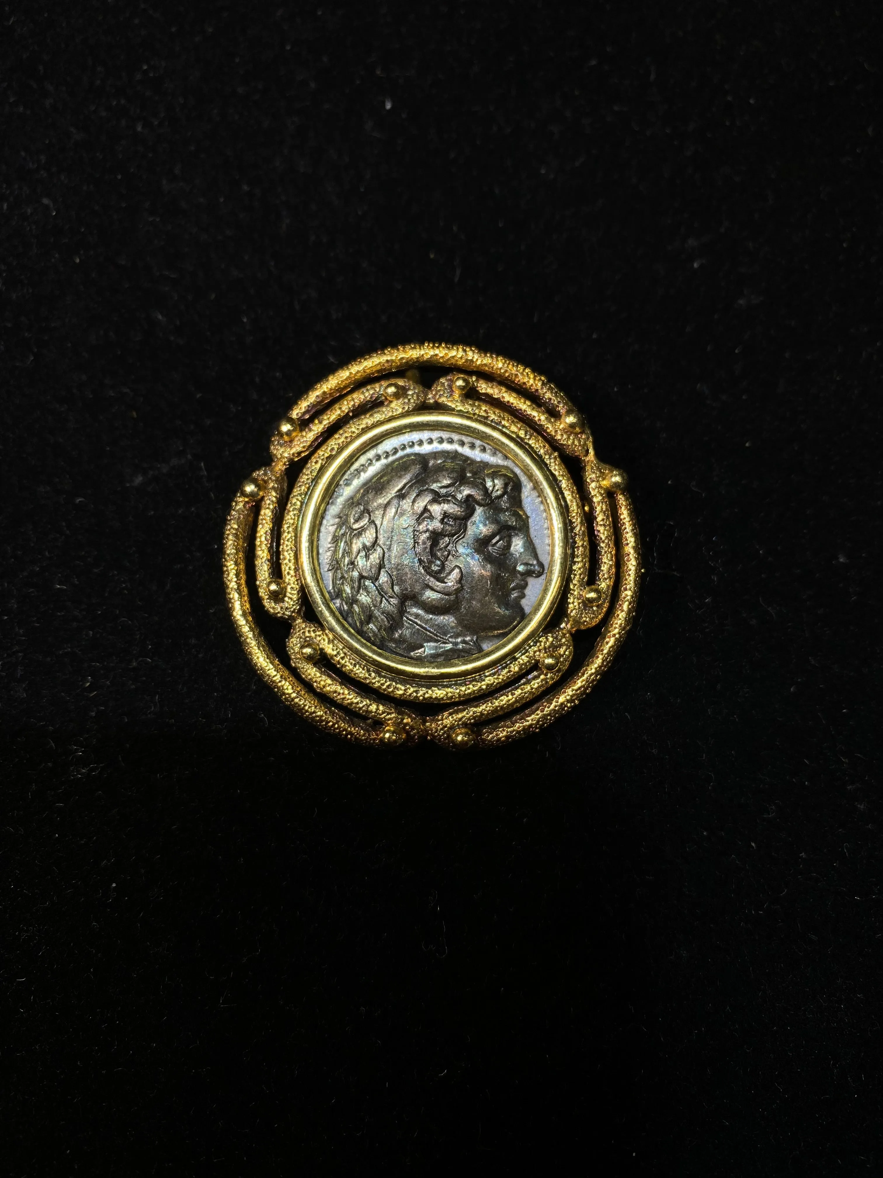 Ancient Roman Coin brooch Appraisal $15k Value}