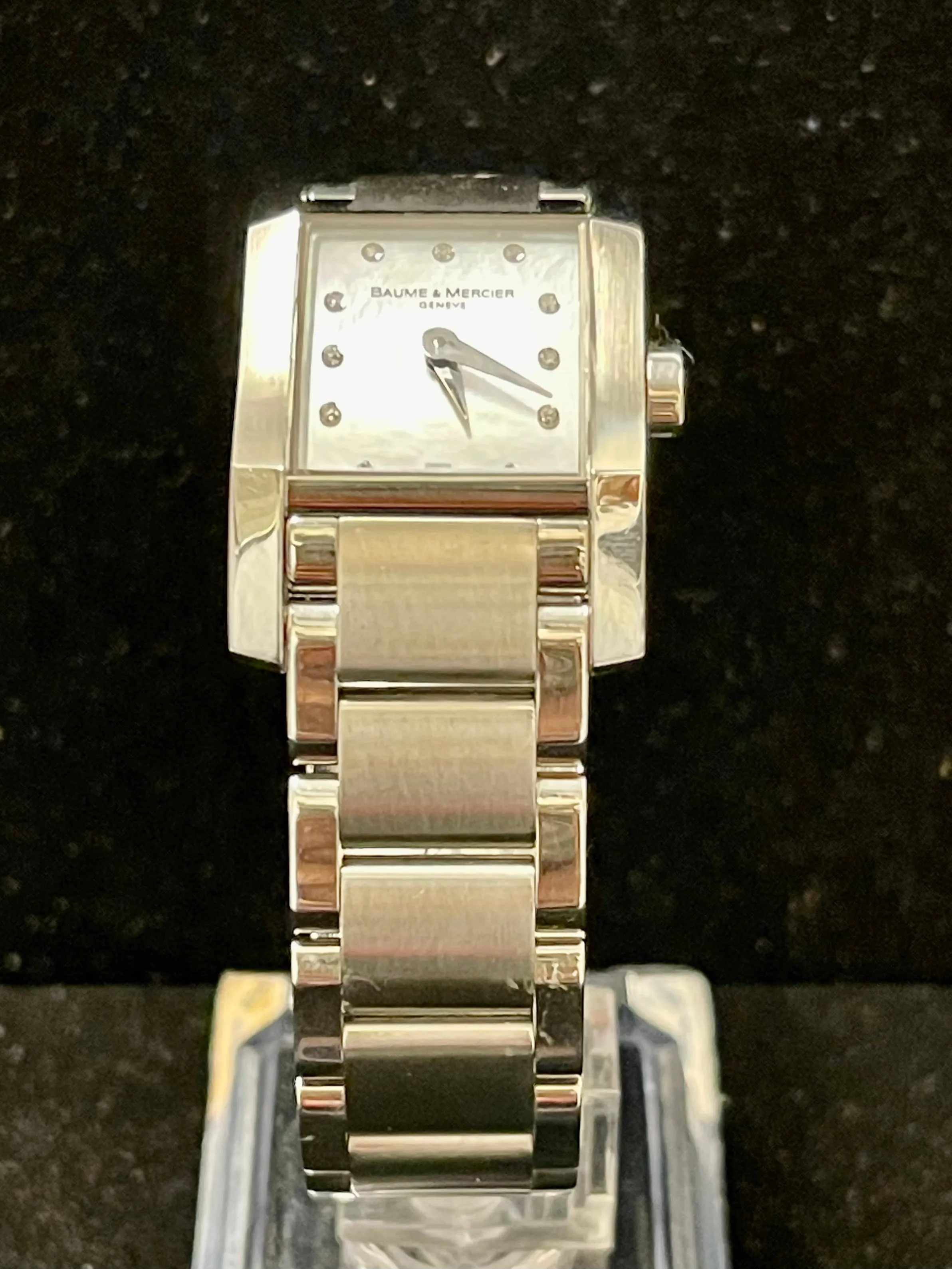 Baume & Mercier Unique Mother Of Pearl dial w/ Diam Men's Watch - $7K APR w/ COA