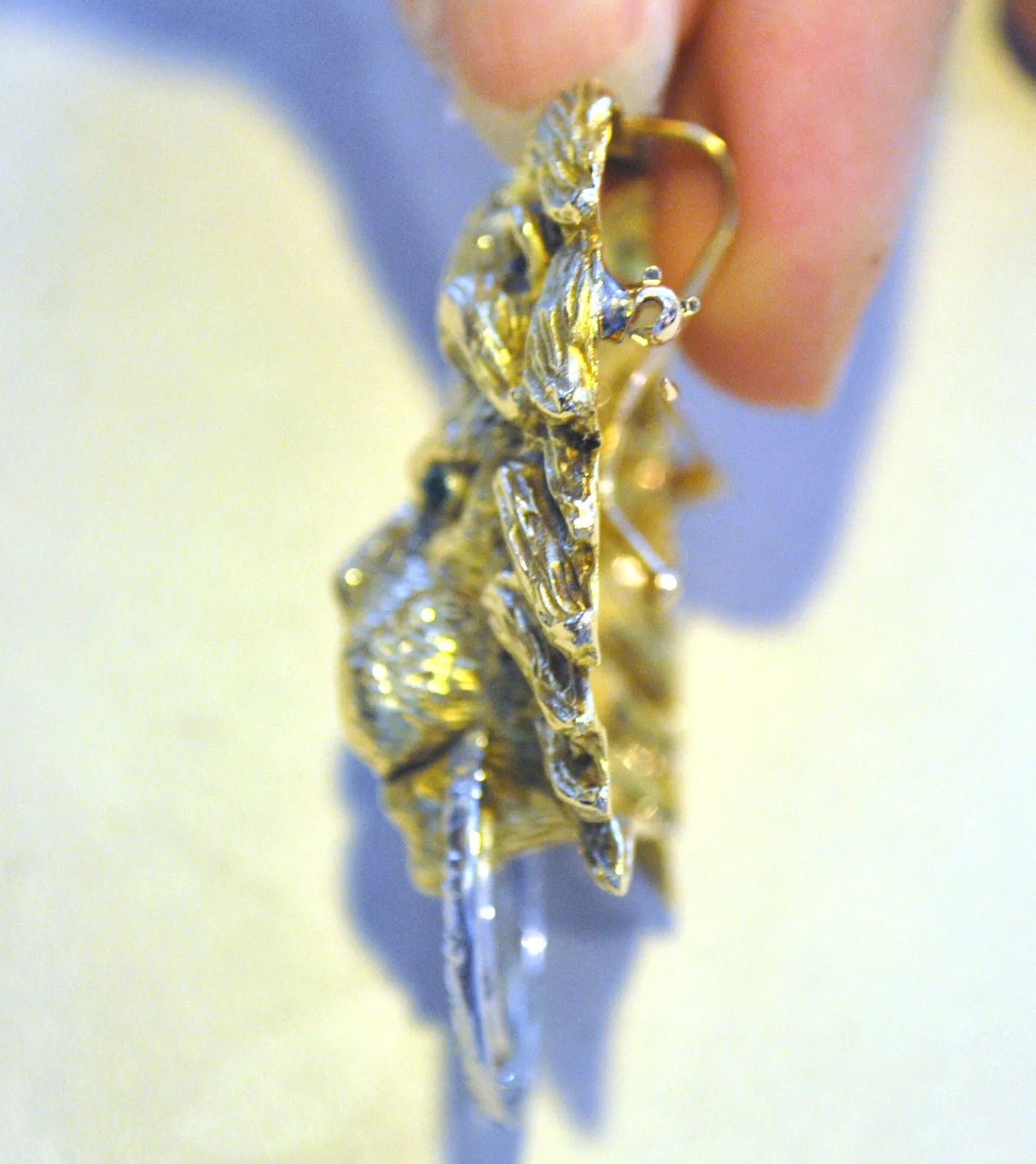 Beautiful 1960s 18K Yellow & White Gold Lion's Head Brooch/Pendant w/ Diamonds and Emeralds - $20K VALUE