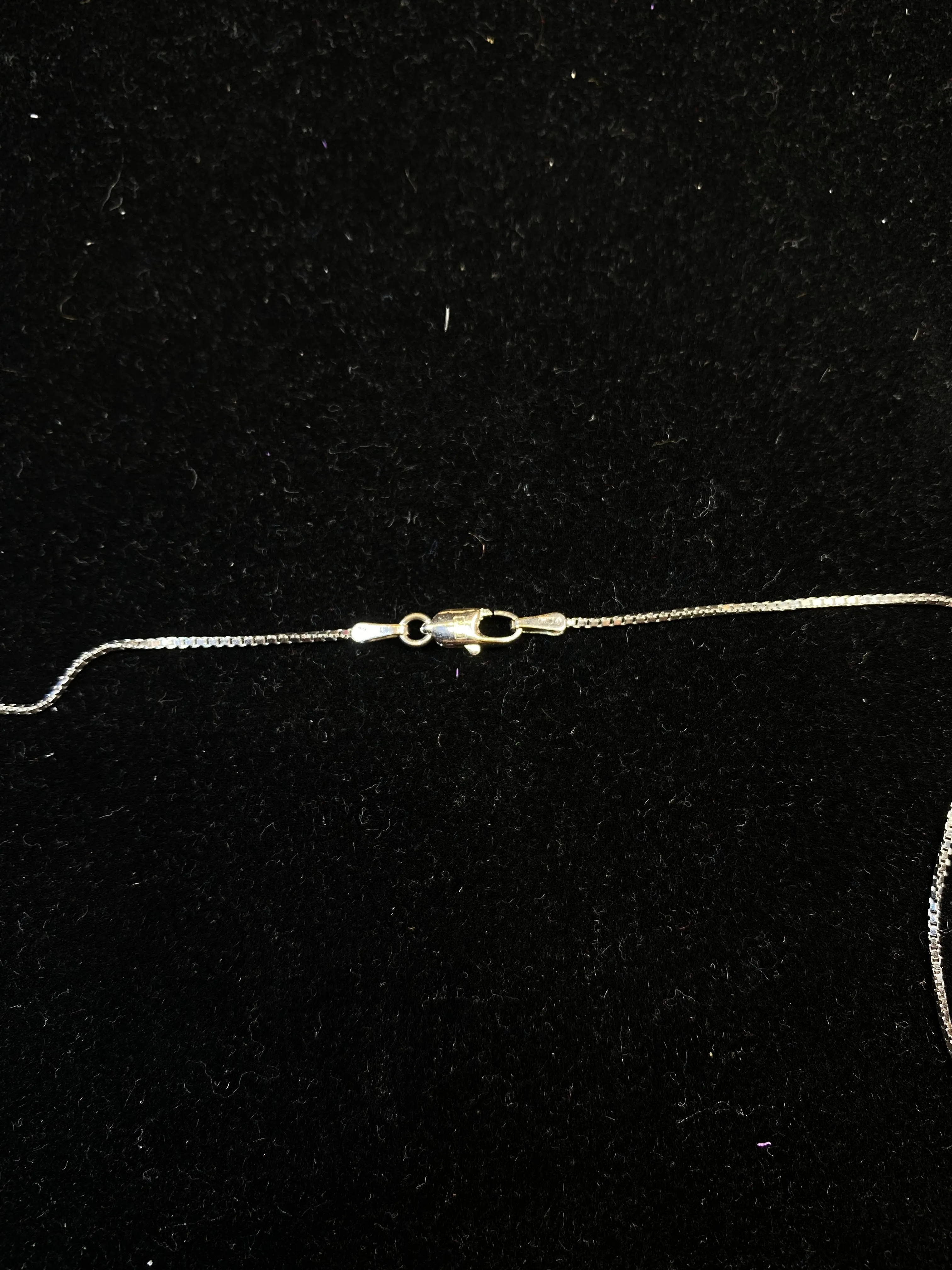 BEAUTIFUL Italian Design White Gold Necklace w/ 3 Gem Brilliant Diamonds! - $10K Appraisal Value! }
