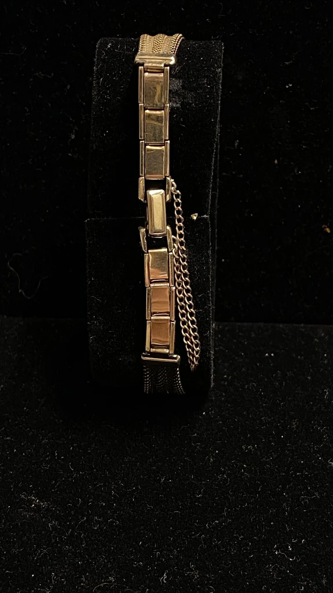 BENRUS Solid RGP SS Vintage Circa 1940's Beautiful Ladies Watch - $4K APR w/ COA