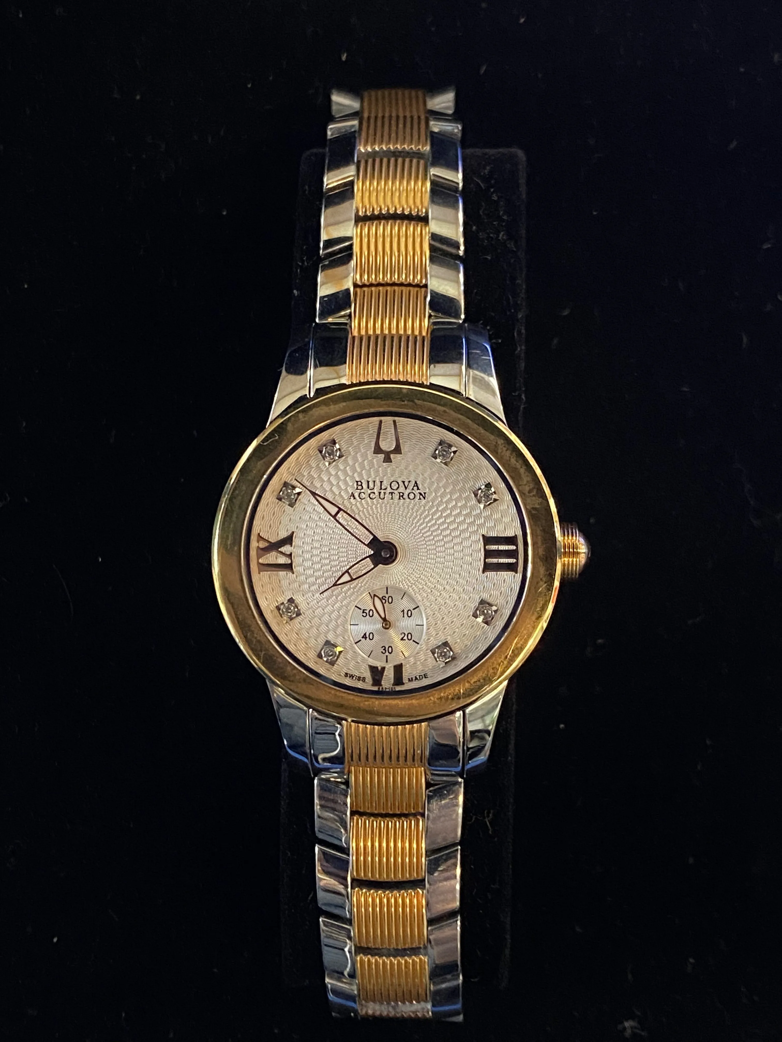 BULOVA ACCUTRON UNISEX ROSE-GOLD TONE WATCH! SPECIAL SUNBURST DIAMOND DIAL! - $1K APR w/CoA!|