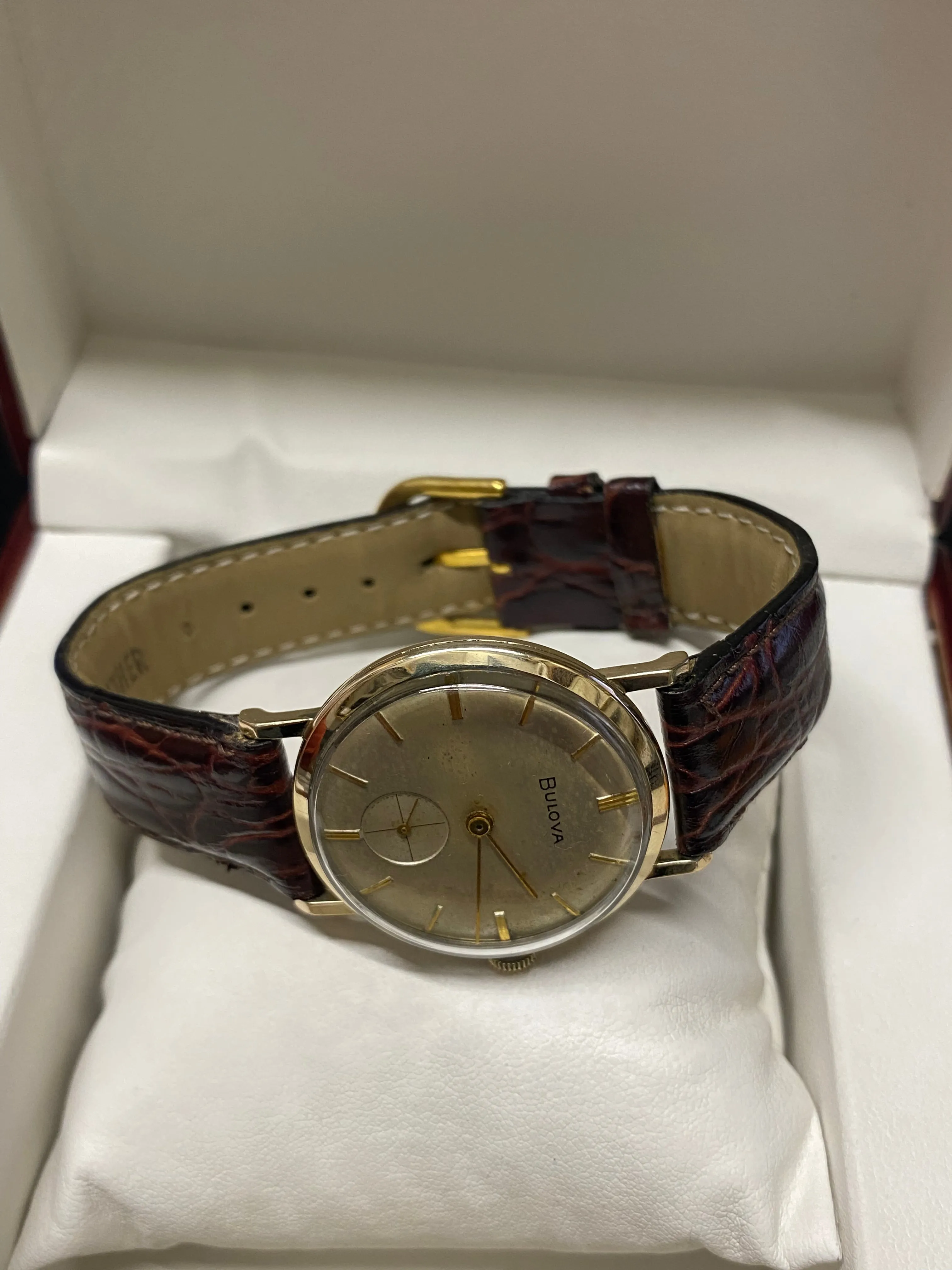BULOVA Vintage 1950's 10K Unisex Wristwatch Beautiful Design - $4K APR w/ COA!!!