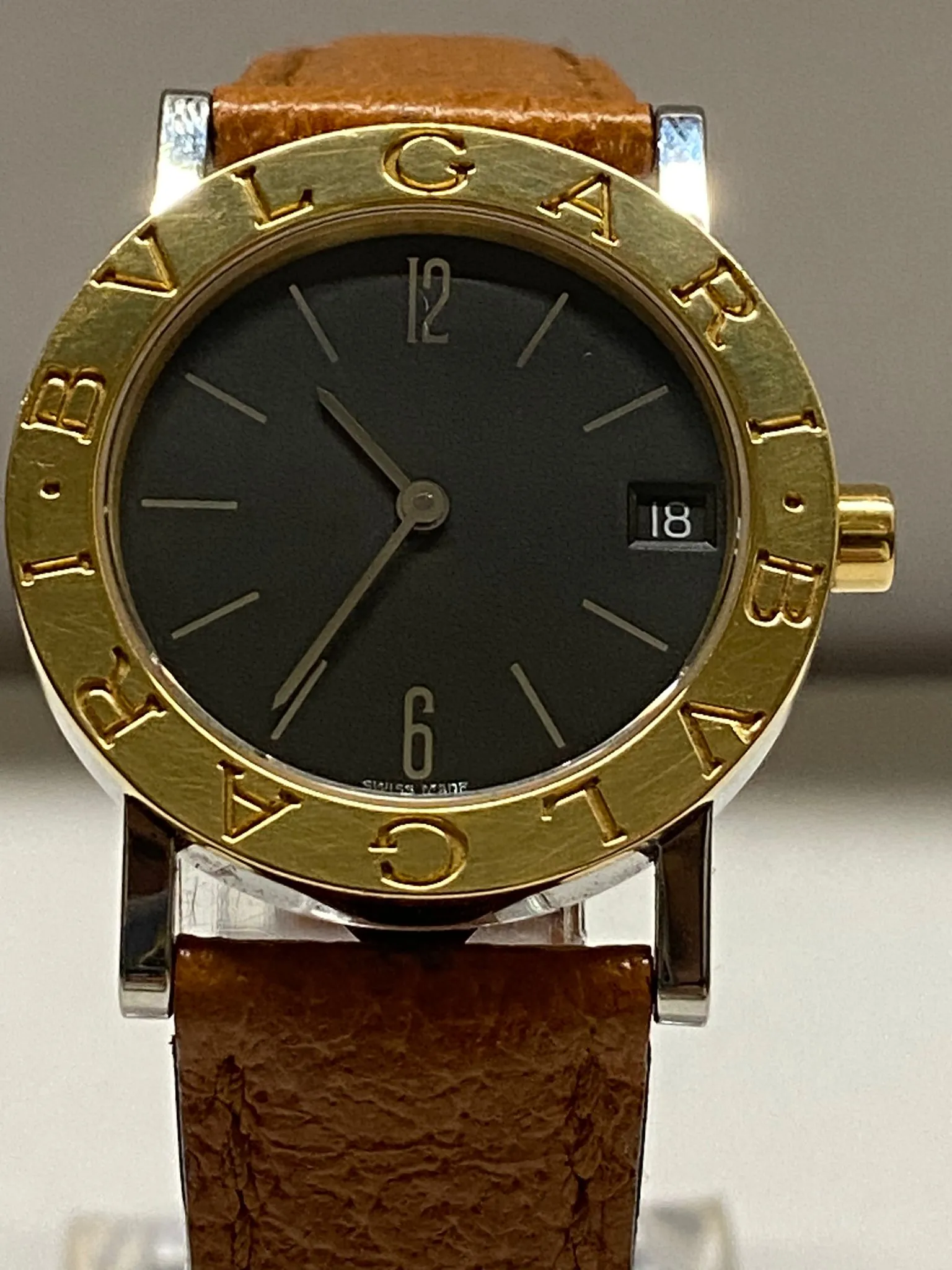 BVLGARI 18KYG SS Elegance and Unique Brand New Unisex Watch - $12K APR w/ COA!!!