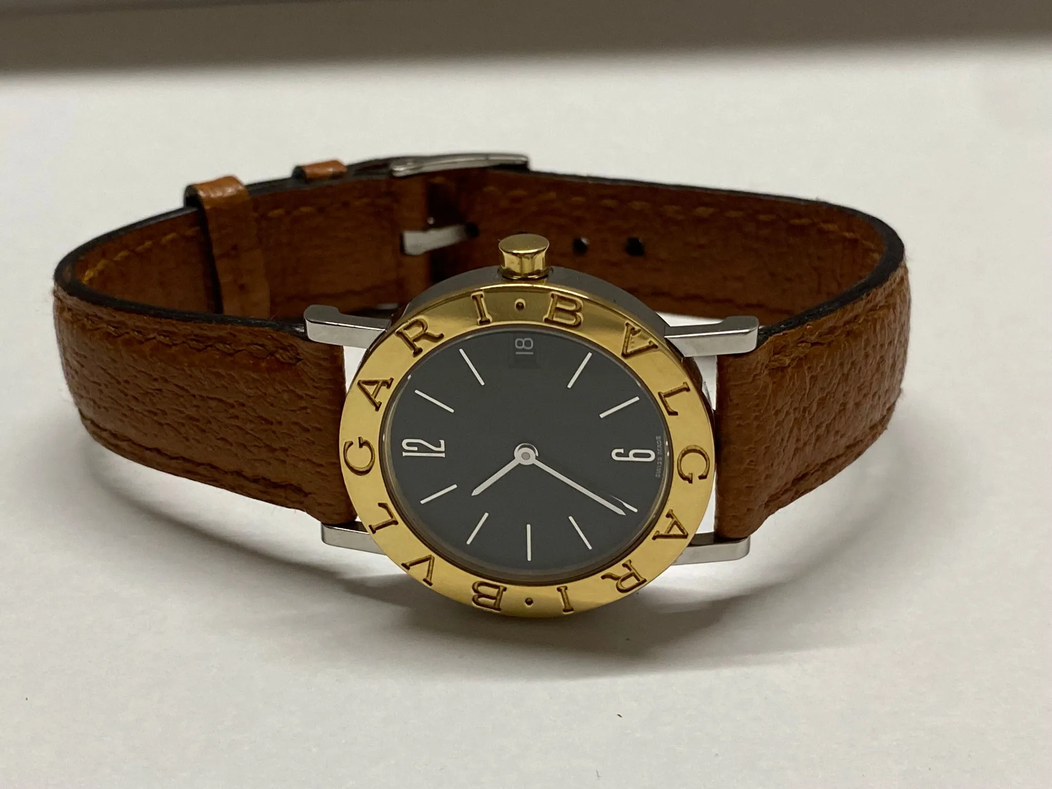 BVLGARI 18KYG SS Elegance and Unique Brand New Unisex Watch - $12K APR w/ COA!!!
