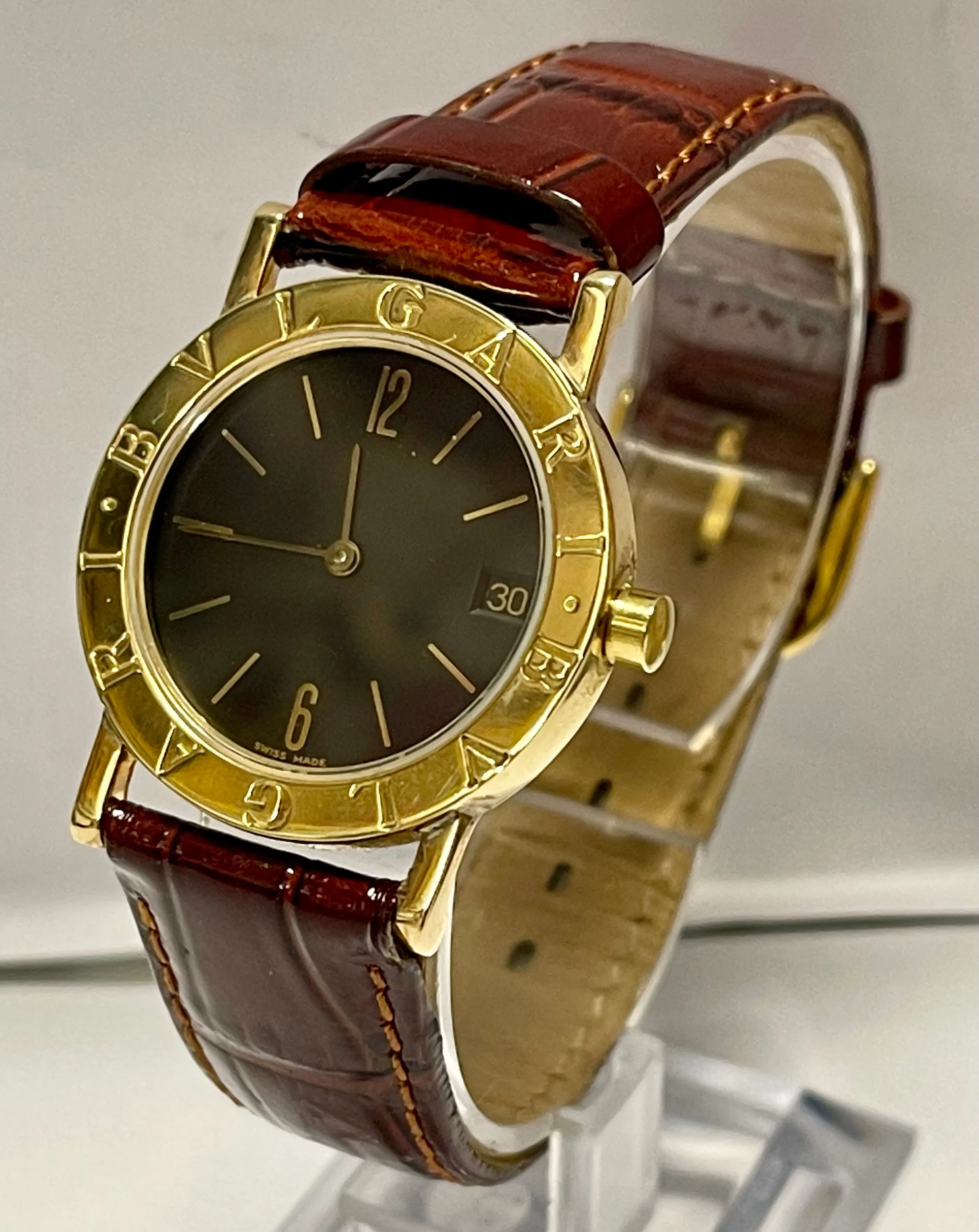 BVLGARI Beautiful Date 18K Yellow Gold Brand New Men's Watch - $13K APR w/ COA!