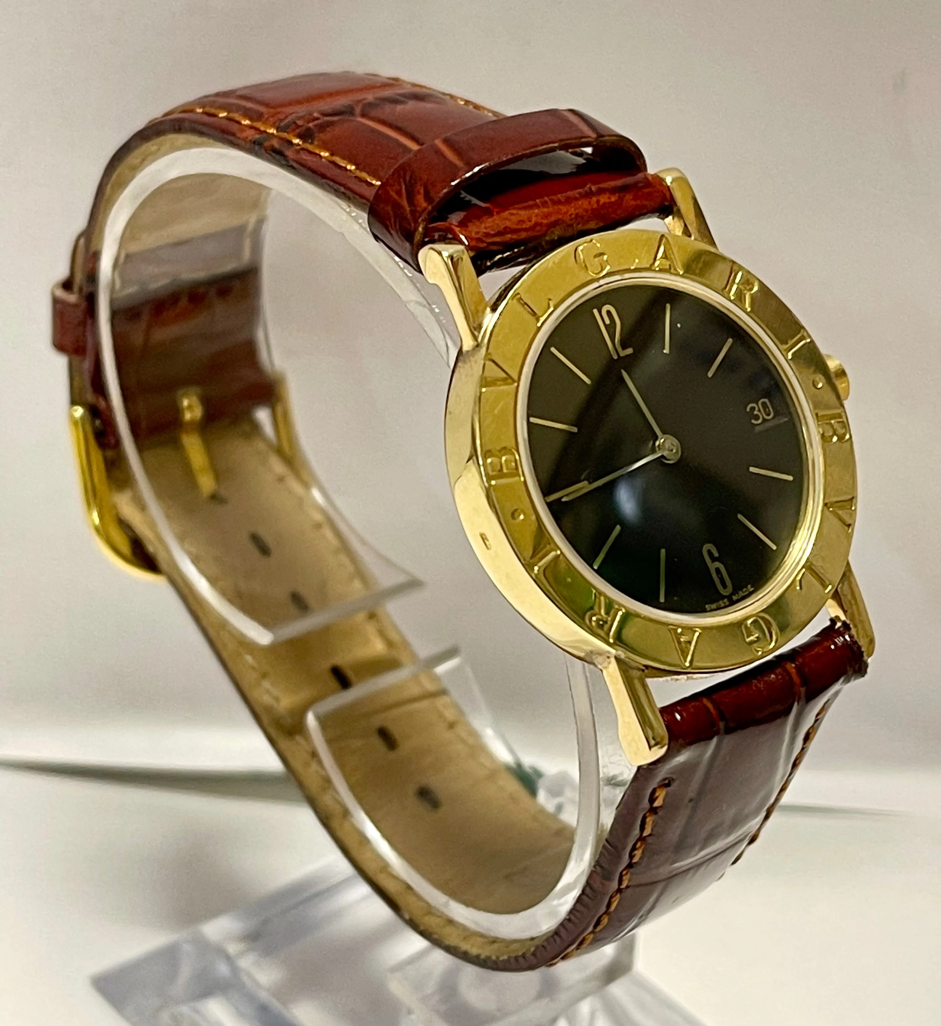 BVLGARI Beautiful Date 18K Yellow Gold Brand New Men's Watch - $13K APR w/ COA!
