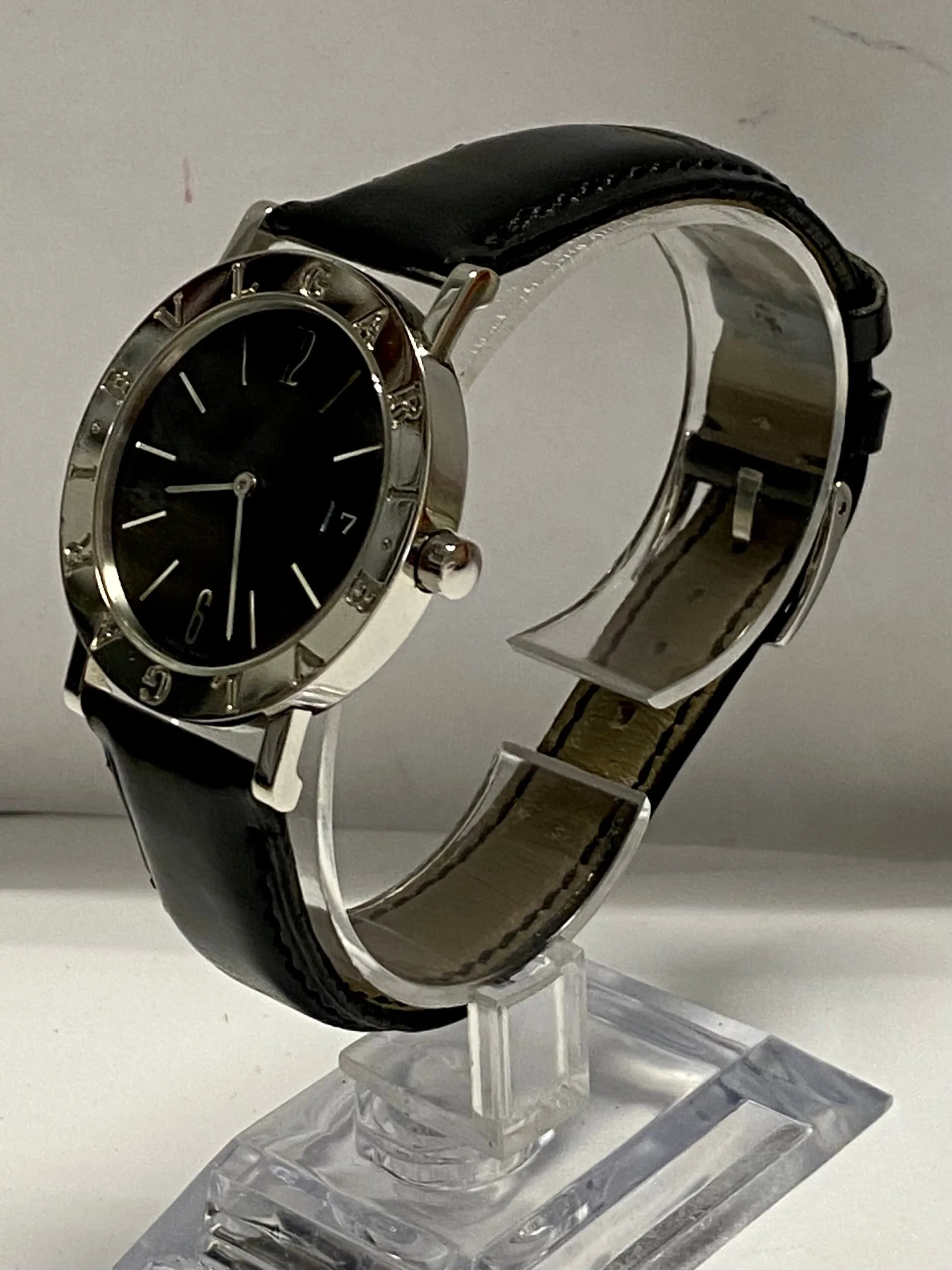 BVLGARI Beautiful SS Date w/Black Dial Fascinating Men's Watch - $4K APR w/ COA!