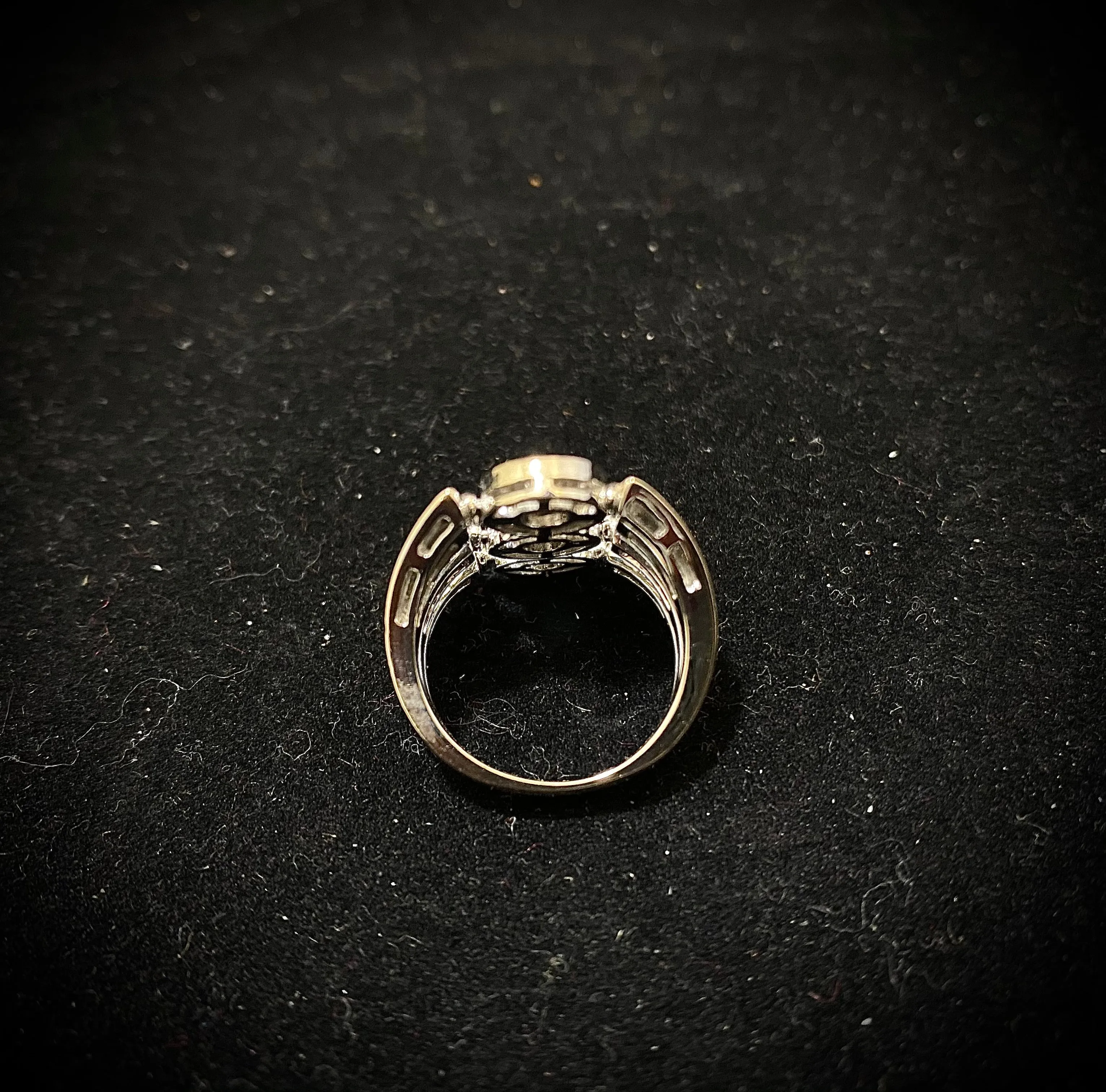 BVLGARI Vintage Design 18K White Gold Diamond Ring - $20K Appraisal Value w/CoA}