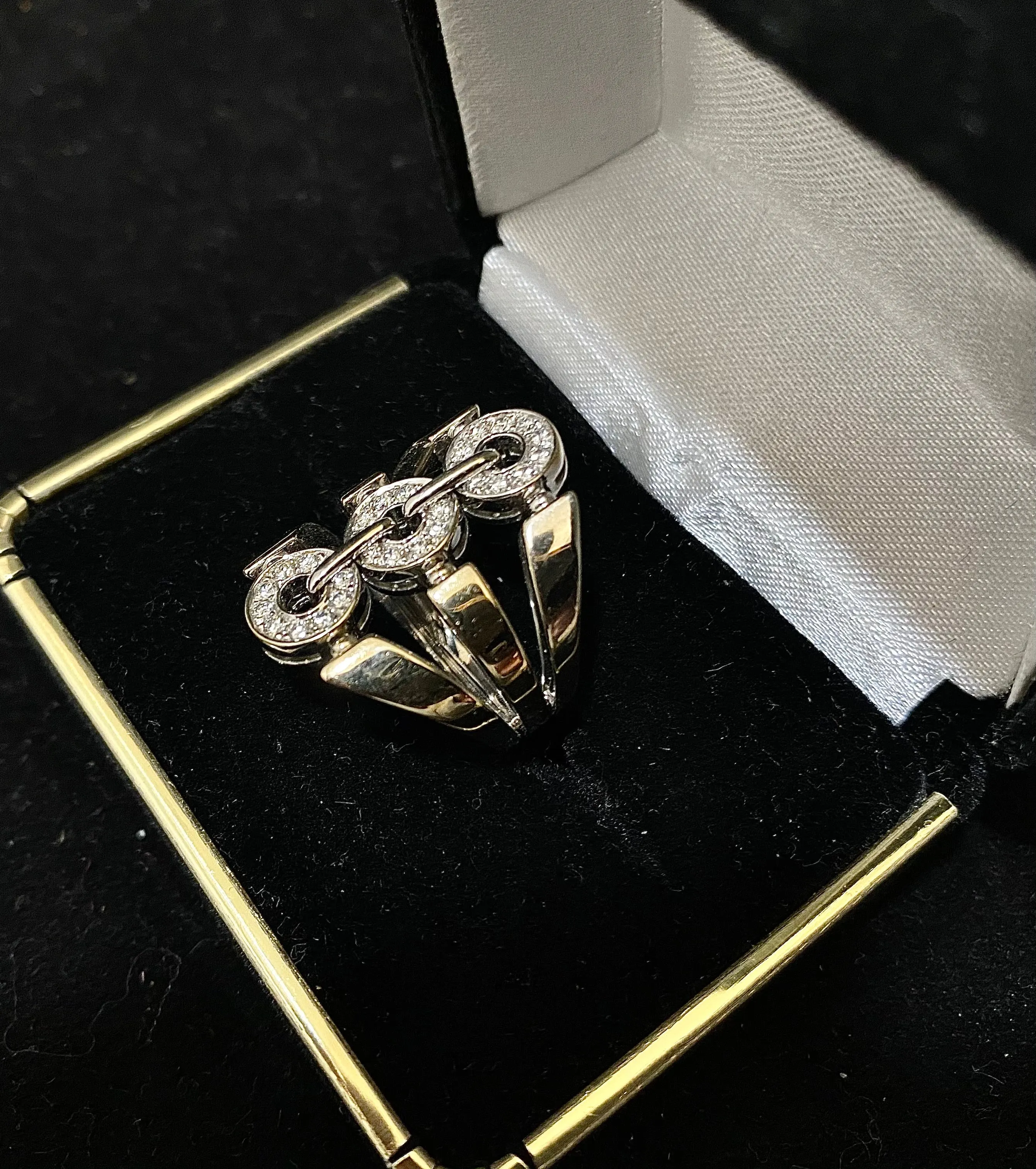 BVLGARI Vintage Design 18K White Gold Diamond Ring - $20K Appraisal Value w/CoA}