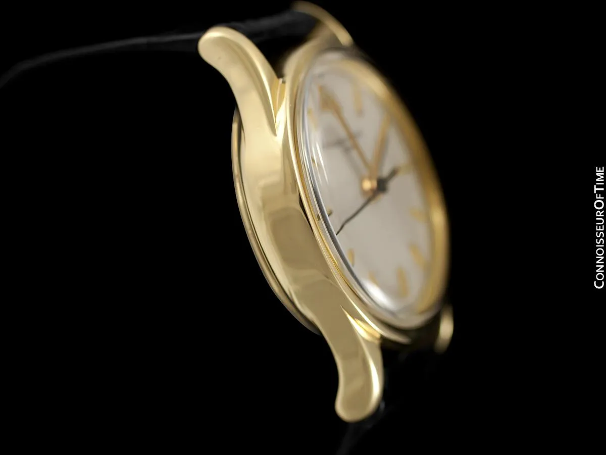 c. 1960 Patek Philippe Vintage Calatrava Ref. 2555 Mens Watch, 18K Gold - Rare Model