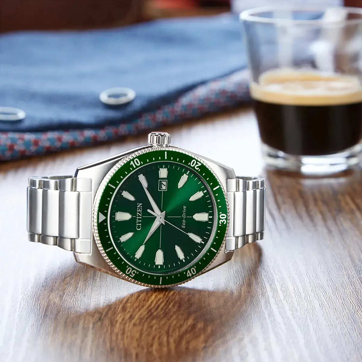 Citizen Eco-Drive Mens Vintage Sport Green Dial Watch