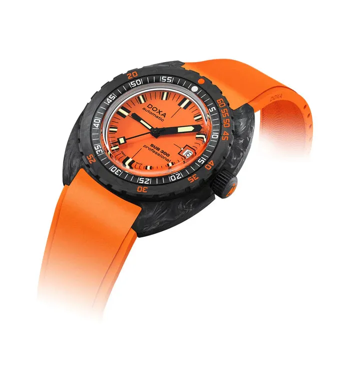 DOXA Sub 300 Carbon Professional Orange - 822.70.351.21