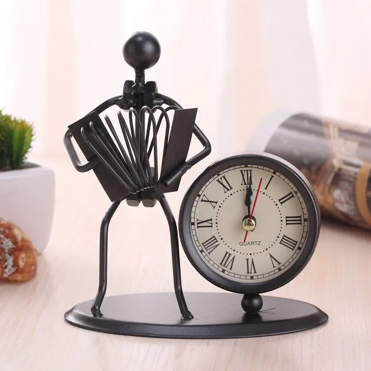 European Antique Iron Clock Room Vintage Clock Table Clock Retro Roman Digital Clock Instrumental Performance Desktop Ornaments
