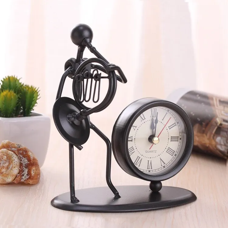 European Antique Iron Clock Room Vintage Clock Table Clock Retro Roman Digital Clock Instrumental Performance Desktop Ornaments