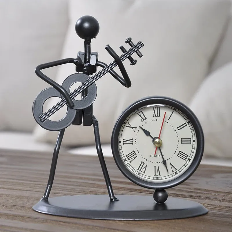 European Antique Iron Clock Room Vintage Clock Table Clock Retro Roman Digital Clock Instrumental Performance Desktop Ornaments