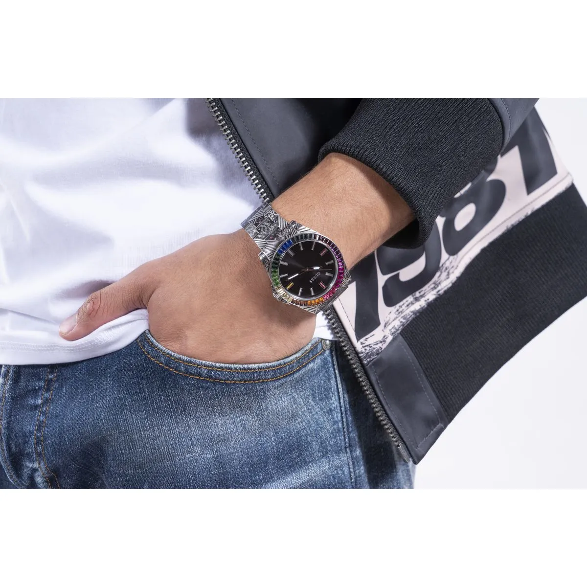 Guess Black Dial Men Analog Watch - GW0496G1