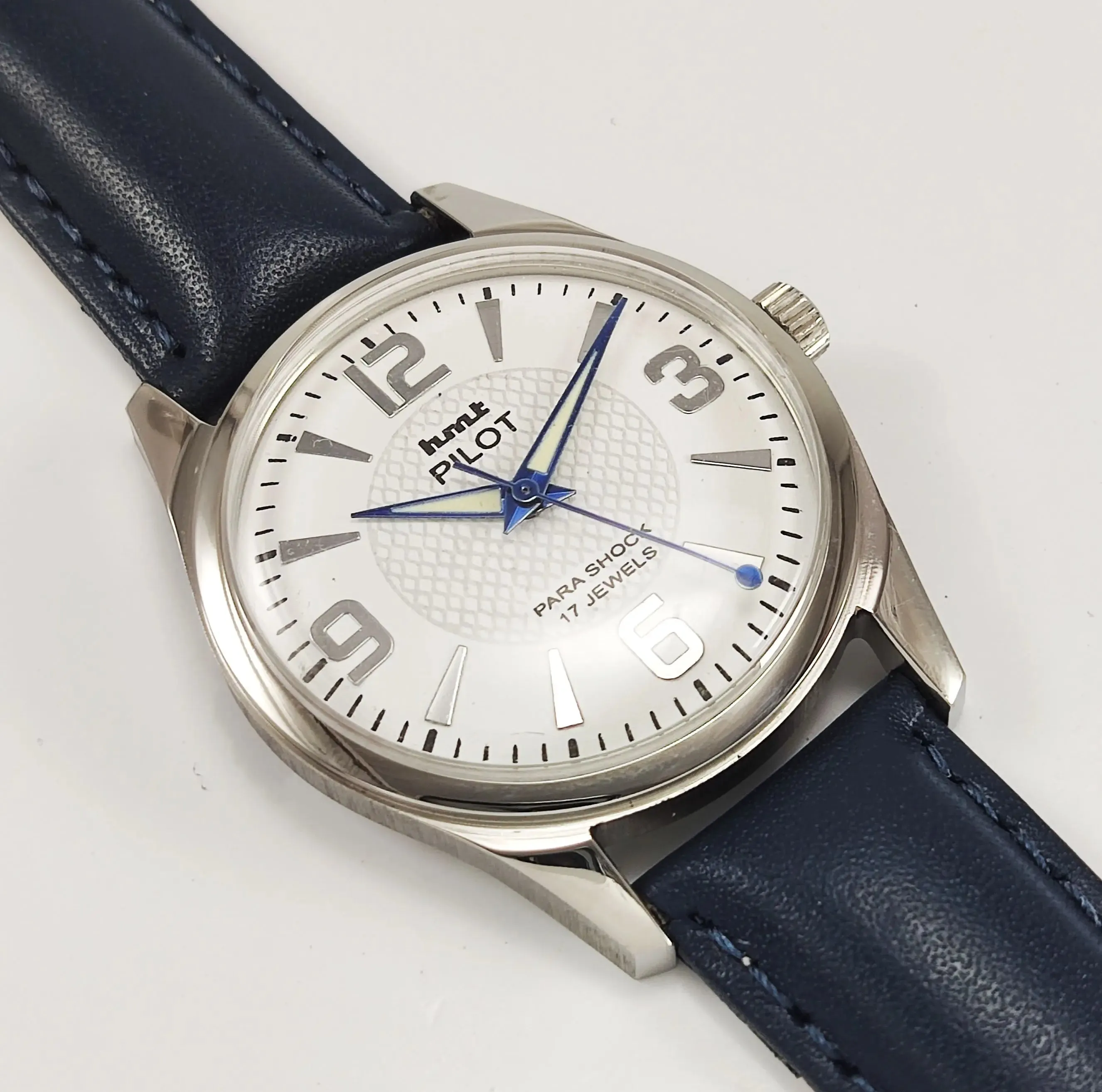 HMT Pilot Para Shock 17 Jewels White Dial Transparent Back Mechanical Hand winding Men's Wrist Watch