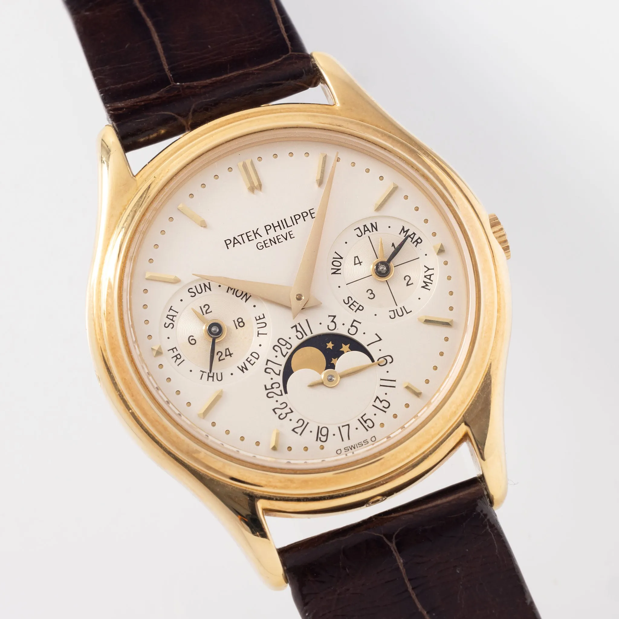 Patek Philippe Perpetual Calendar Second Series with Archive Extract Ref 3940