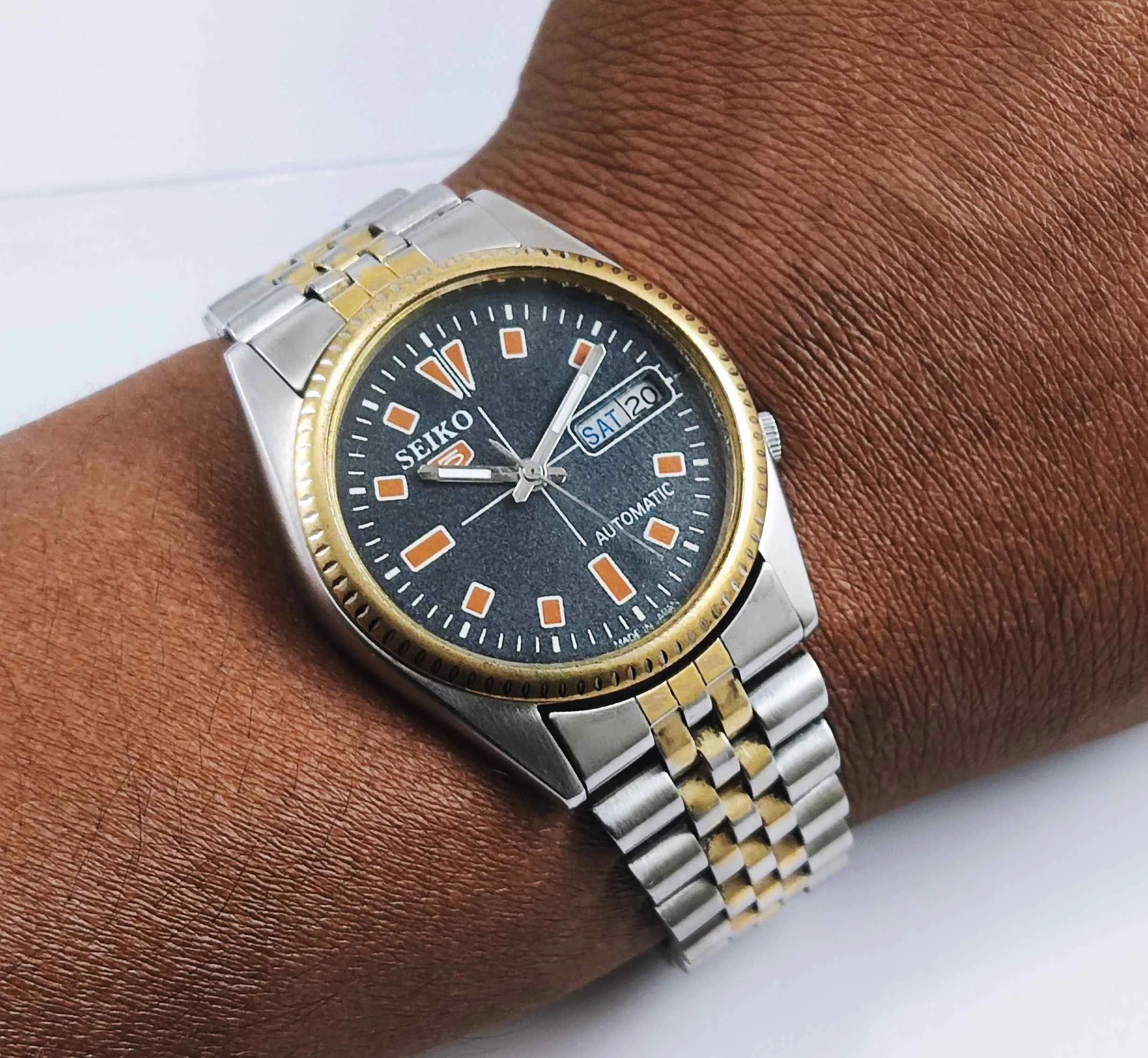 Seiko 5 Automatic7009A Black Dial Golden Bezel Men's Watch