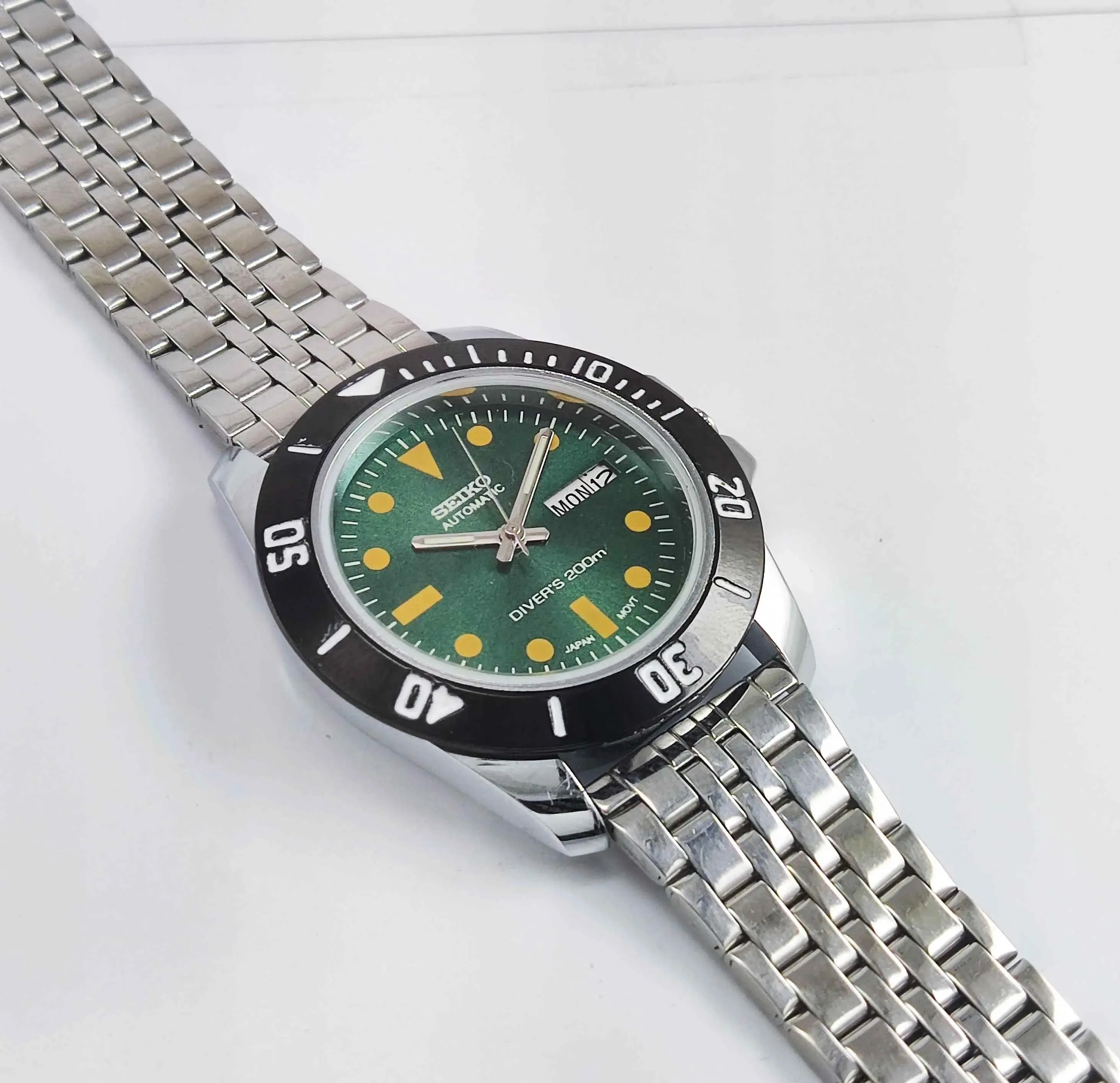 Seiko Automatic 6349A Green Dial 23 Jewels Men's Sports Watch