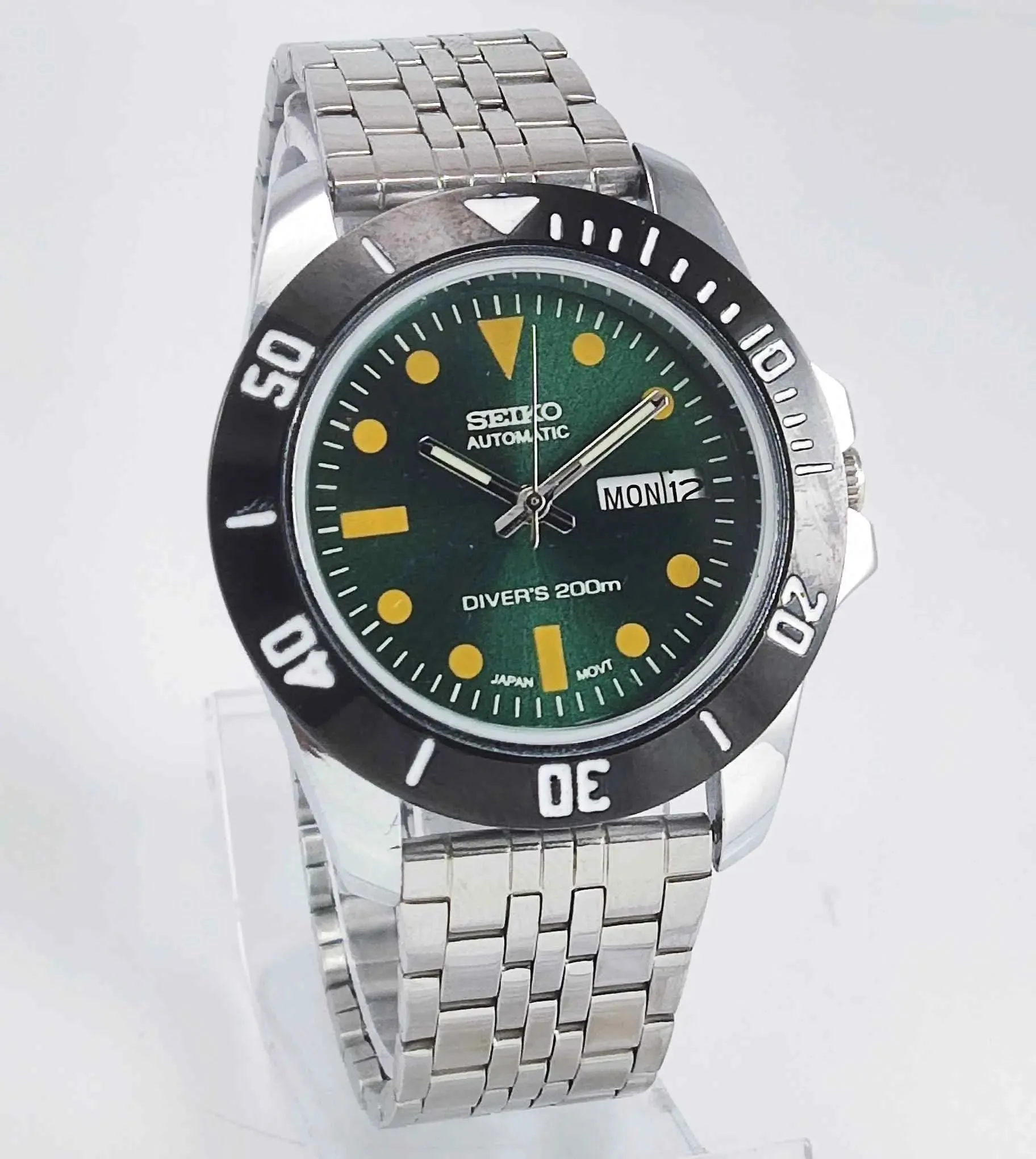 Seiko Automatic 6349A Green Dial 23 Jewels Men's Sports Watch