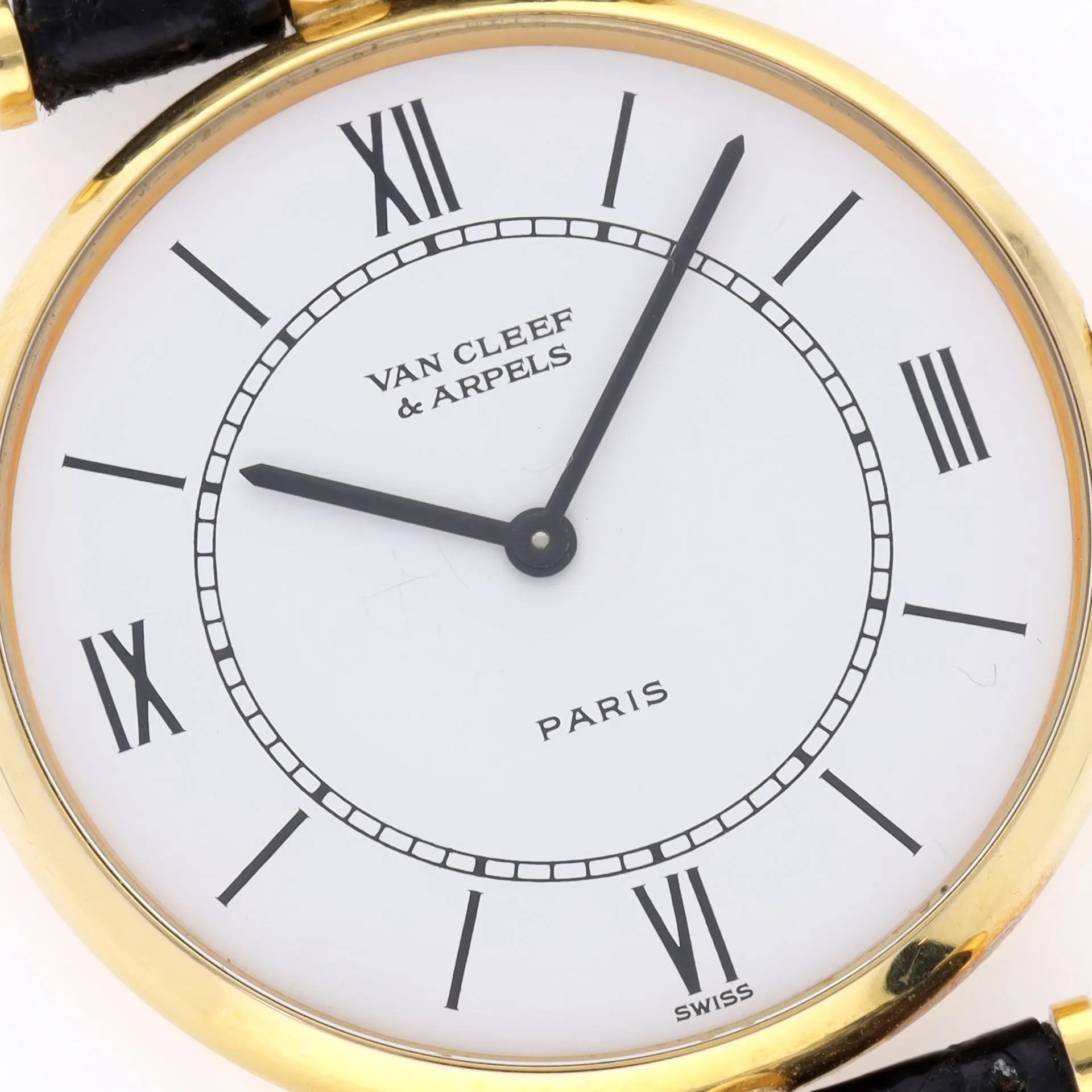 Van Cleef & Arpels Gold Ladies Round Dress Watch Box and Papers